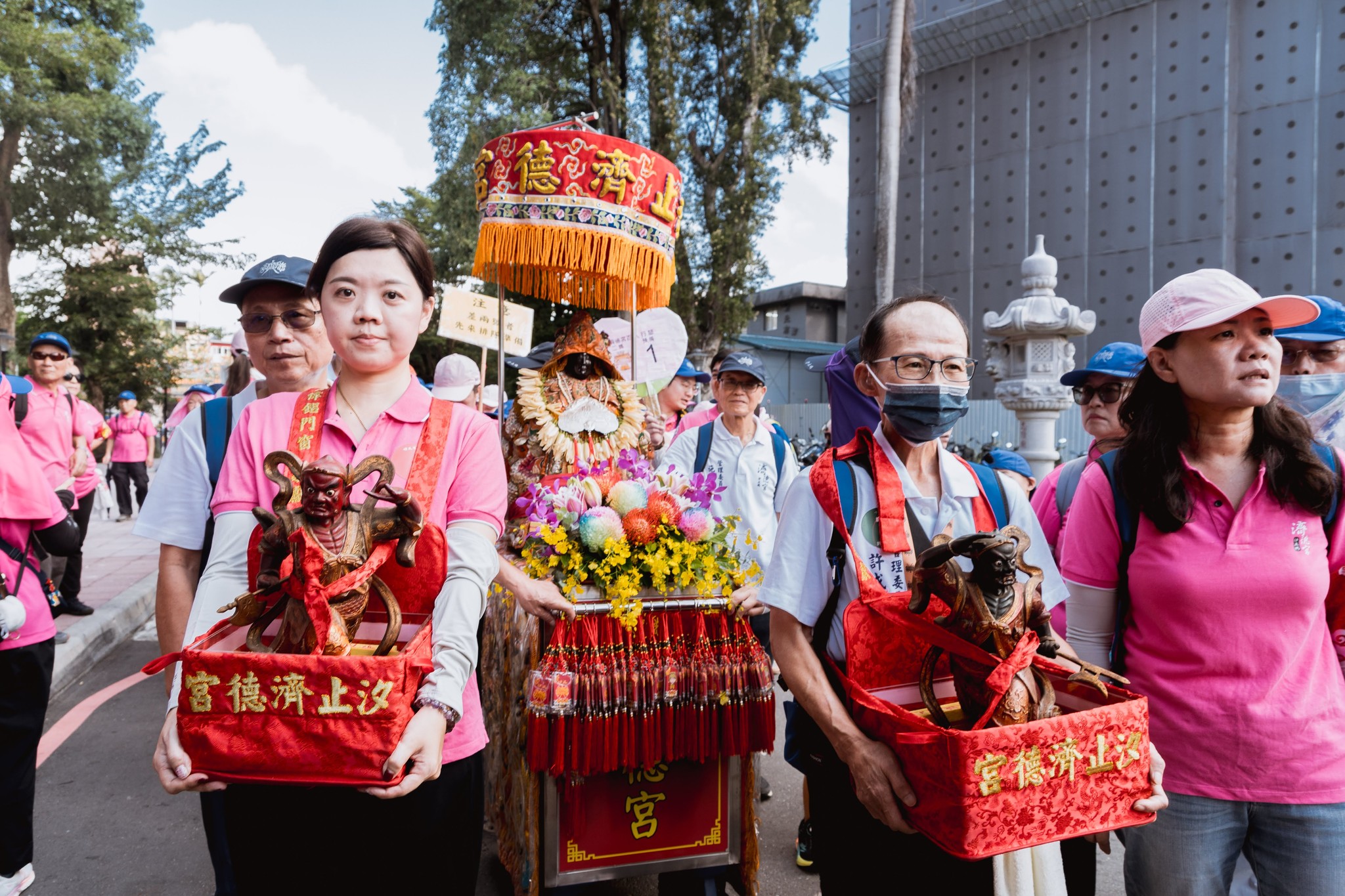 汐止濟德宮-廟宇公告最新消息-濟德宮百人行腳基隆圓滿完成
