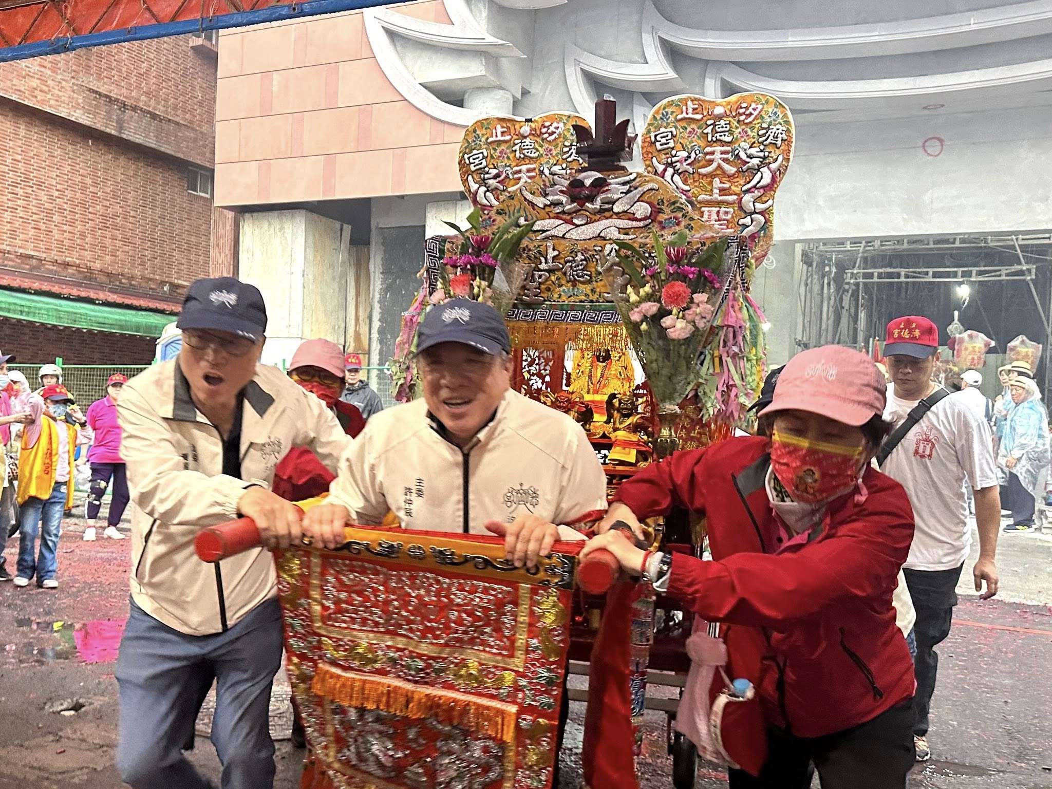 汐止濟德宮-廟宇公告最新消息-媽祖聖誕千秋日 踩街遶境圓滿成功